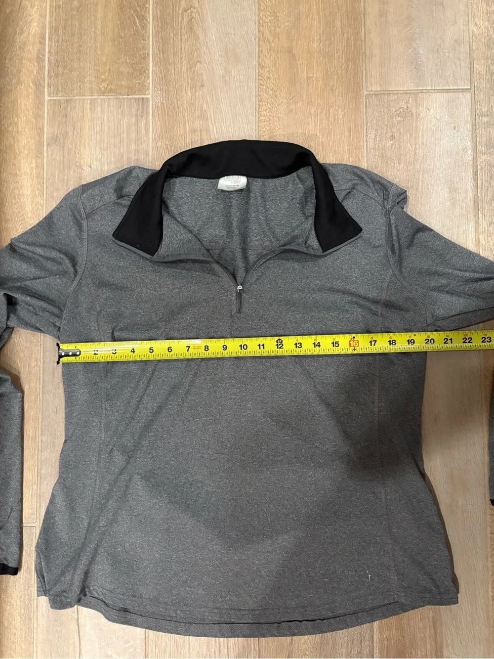 Danskin Now Black and Heather Gray Athletic Quarter-Zip Top - Picture 4 of 6